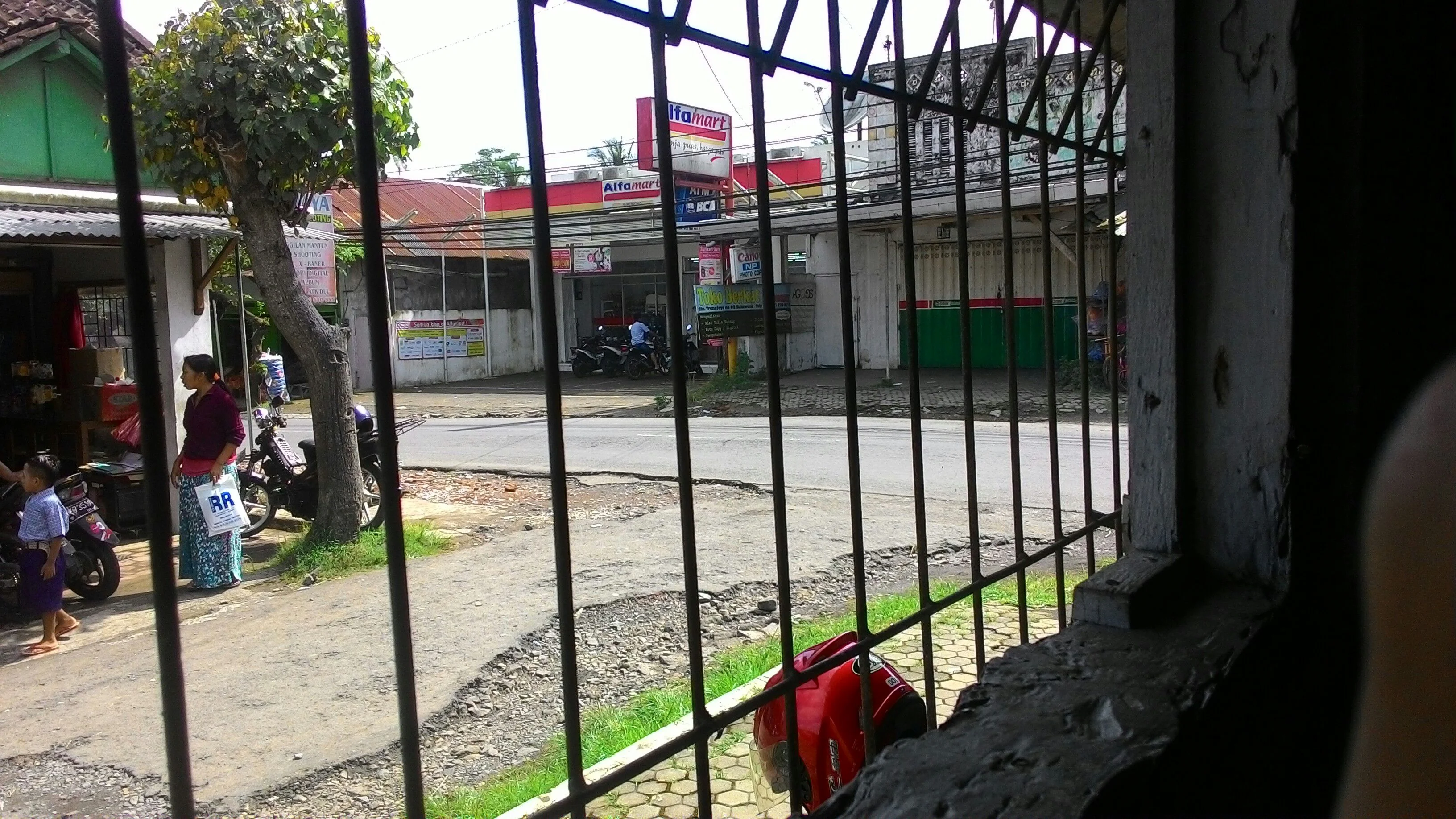 Catatan dr balik jendela warkop